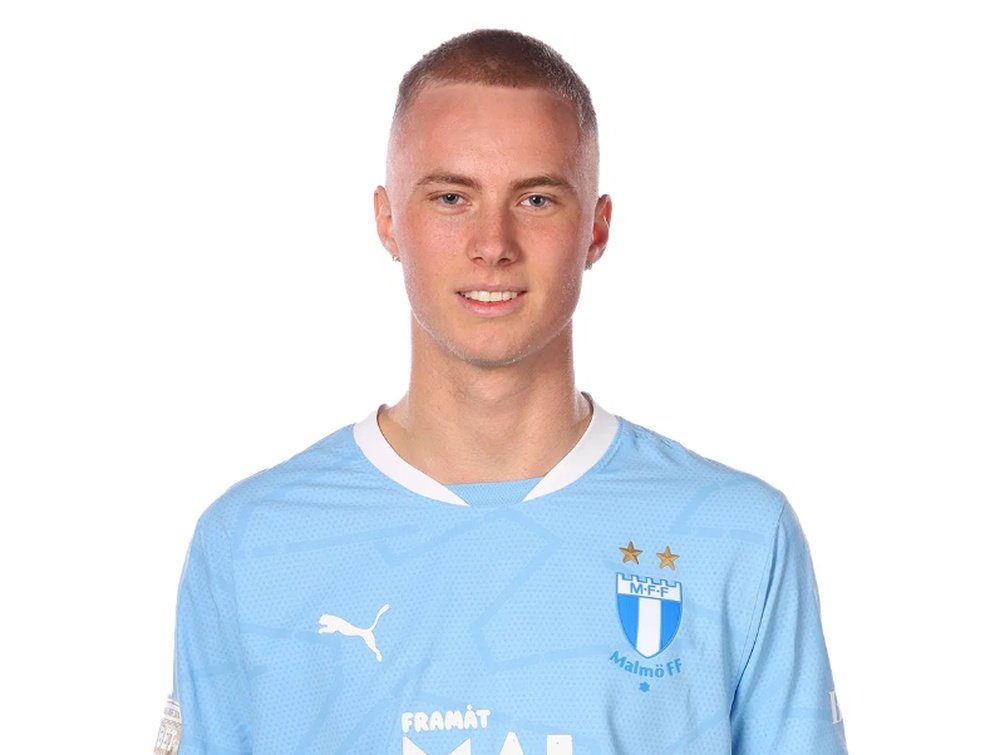 Los Gudjohnsen esperan el 'boom' de Daníel. Malmö FF