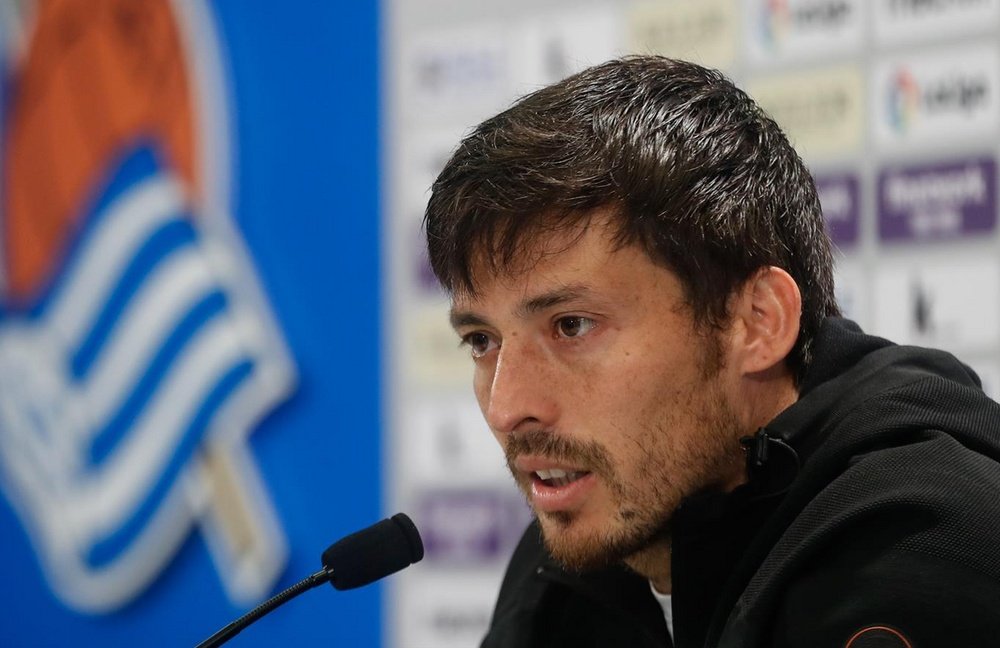 David Silva annuncia l'addio al calcio. EFE