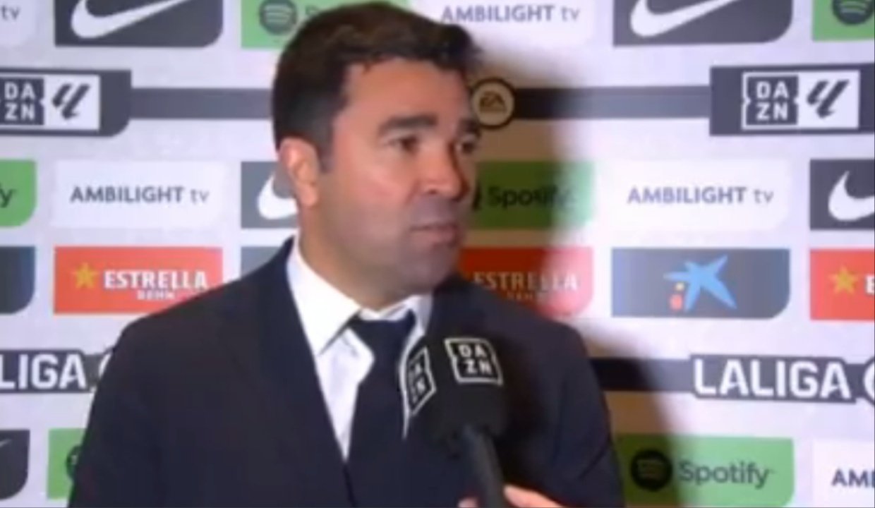 Deco spoke to the press about Barcelona's current affairs. Screenshot/DAZN