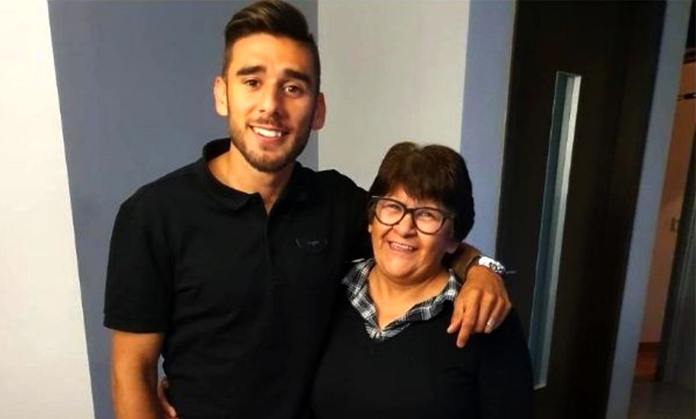 La madre de Salvio espera que Boca gane el título. Instagram/totasalvio