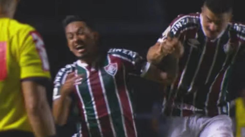 Fluminense deja a Botafogo al borde del abismo