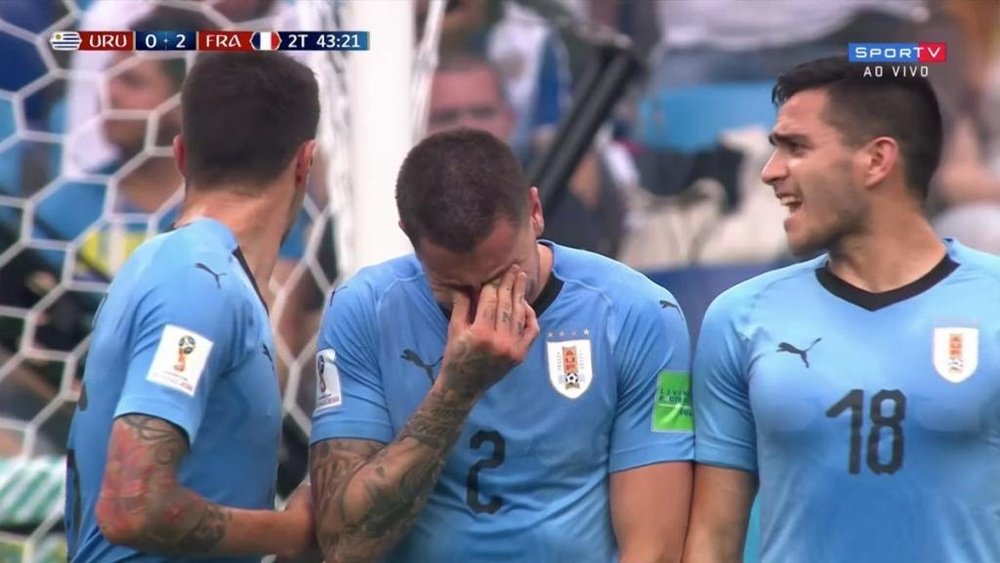 Giménez lloró como un niño antes incluso de terminar el partido. Captura/SporTV