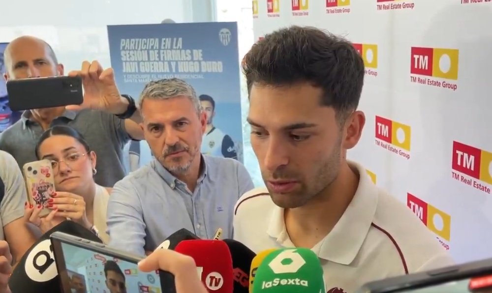 Three fans were later identified and sanctioned. Screenshot/Superdeporte