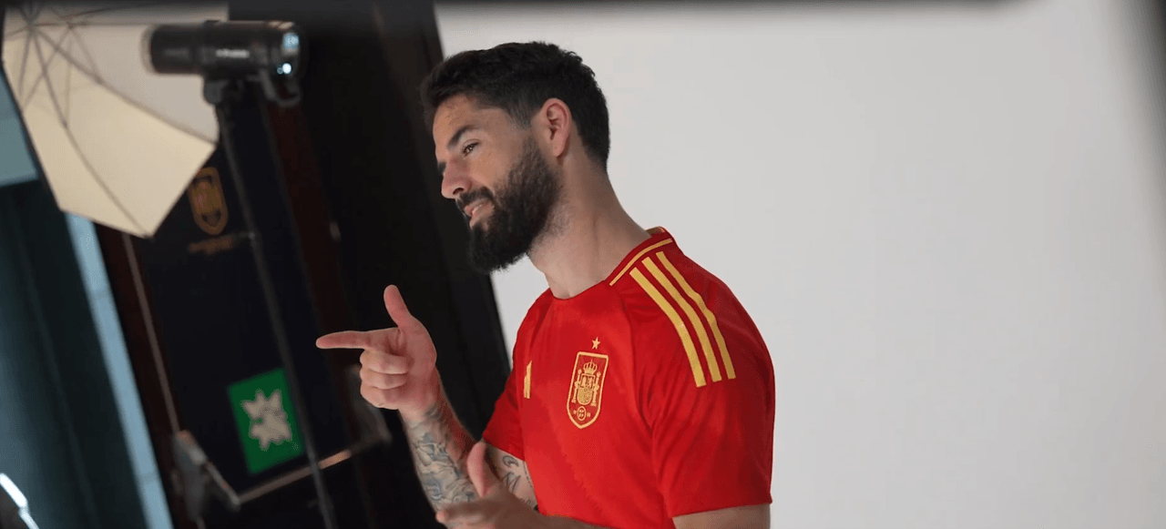 'My kids were more excited about seeing me with Yamal than with Spain'