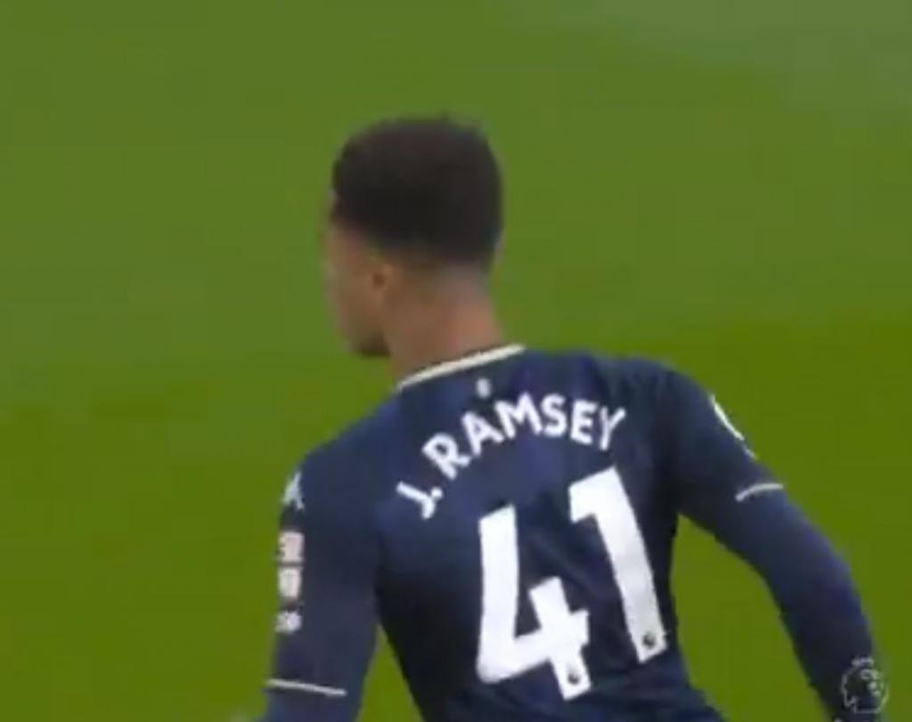 Jacob Ramsey, el nuevo 'Peaky Blinder' de Villa Park