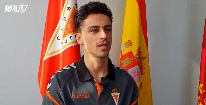 El Real Murcia incorpora a Josué Dorrio
