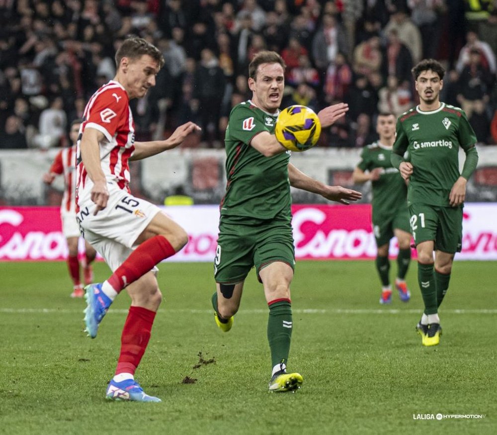 Tablas entre Sporting y Eibar. LaLiga