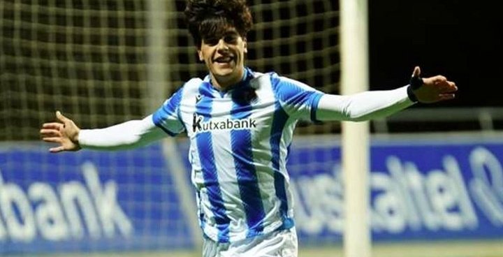 Lobete amplia seu contrato com a Real Sociedad