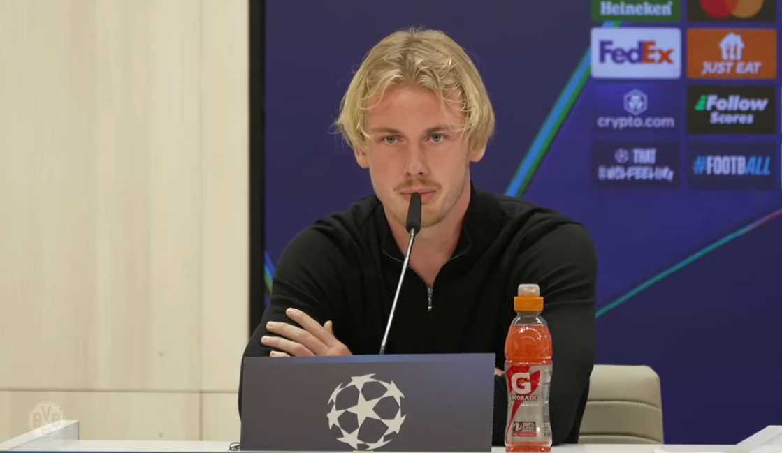 Il centrocampista del Borussia Dortmund, Julian Brandt, ha parlato in conferenza stampa prima del big match del Santiago Bernabeu tra i tedeschi e la squadra di Carlo Ancelotti. "Dobbiamo superare il fattore campo e giocare il nostro calcio", ha spiegato il capitano del Dortmund.