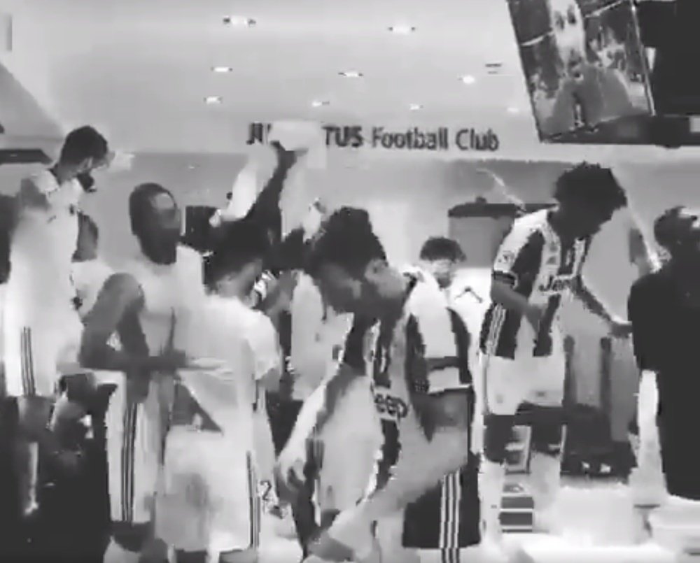Los jugadores de la Juventus celebran el pase a la final de la Liga de Campeones. Instagram/Bonucci