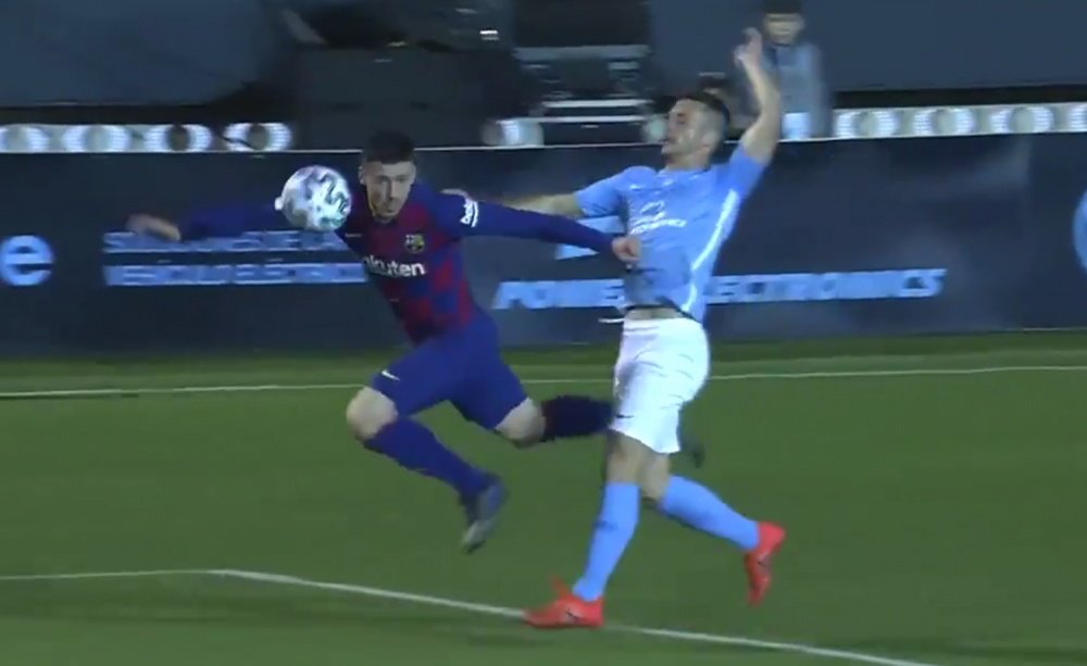 Rodado fouled Lenglet and the goal did not count. Captura/DAZN