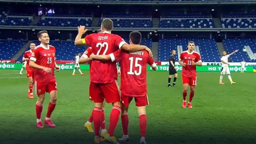 Rusia venció a Serbia por 3-1. Captura/UEFATV