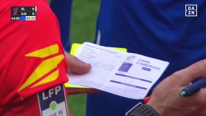 Surrealista: ¡el Lyon-Auxerre podría repetirse por un penalti que se revisará al final del partido!