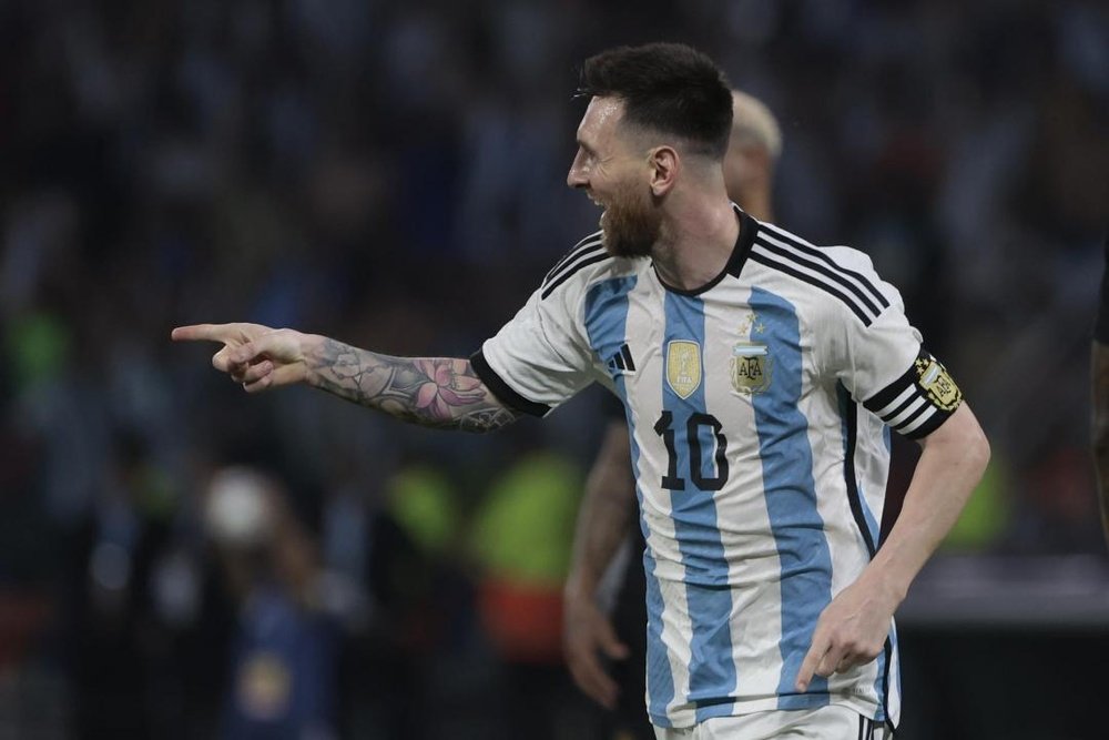 Messi surpassed the 100-goal mark with Argentina. EFE