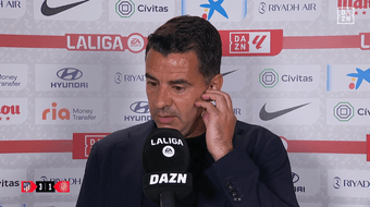 El entrenador del Girona, Míchel, habló en zona mixta con 'DAZN' y se mostró muy enfadado con el posible penalti no señalado a Savinho. El técnico consideró que fue una patada clara y que no era lógico que no lo revisase en el VAR.
