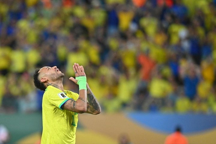 Neymar breaks his silence after ACL injury