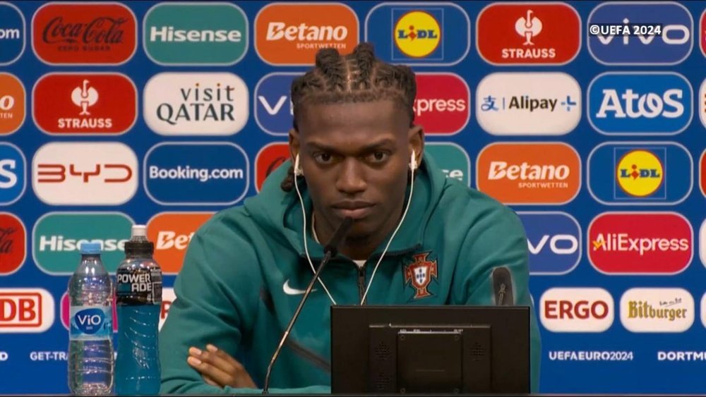 Leao highlighted the importance of Arda Guler in the Turkish team. Screenshot/UEFA