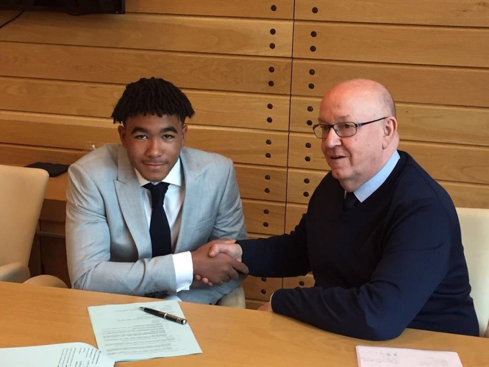 Reece James está actualmente cedido en el Wigan. Twitter/ReeceJames