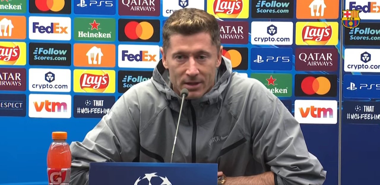 Lewandowski analizó el partido frente al Brujas. Captura/FCBarcelona