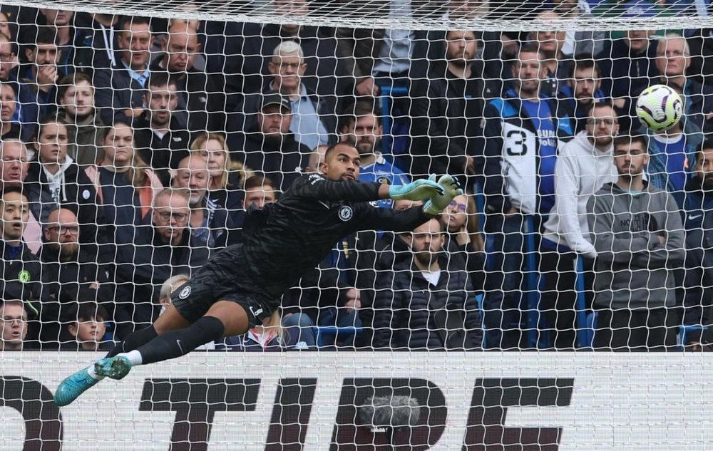 Robert Sanchez is his Chelsea's first choice goalkeeper. EFE