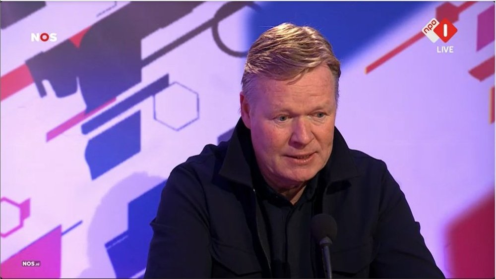 Koeman believes Barcelona took too many risks with De Jong. Screenshot/NOS