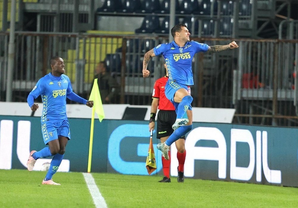 Venezia and Lecce face each other to close the 13th round of Serie A fixtures. EFE