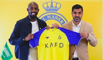 O Al Nassr oficializou a contratação de Seko Fofana, que assinou com o clube saudita pelas próximas três temporadas.