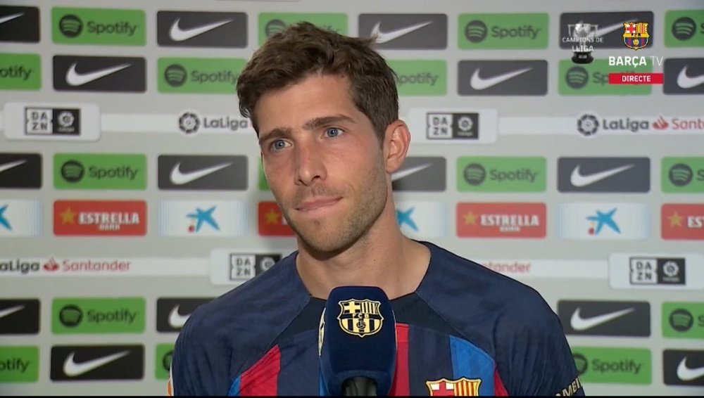 Sergi Roberto praised teammates Alba and Busquets. Screenshot/BarcaTV