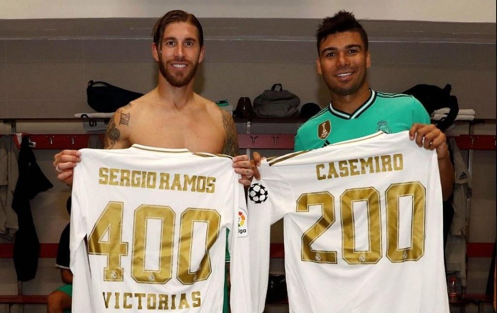 Ramos chega a 400 vitórias e Casemiro soma 200 jogos. Twitter/Casemiro