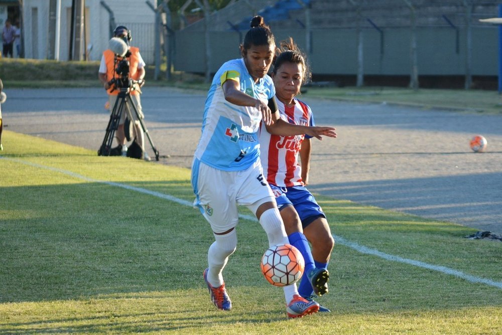 Imagen de una de las semifinales de la Libertadores Femenina. AUFFemenino