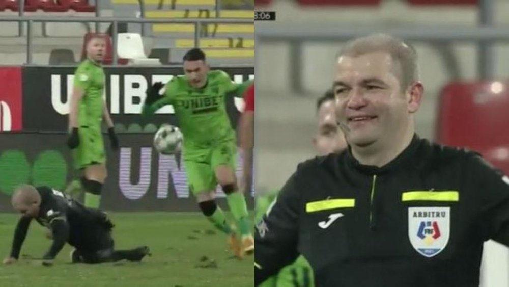 Un árbitro de la Liga Rumana dejó a todos los futbolistas boquiabiertos. Captura/AS
