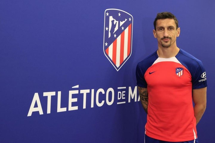 Savic renews with Atletico