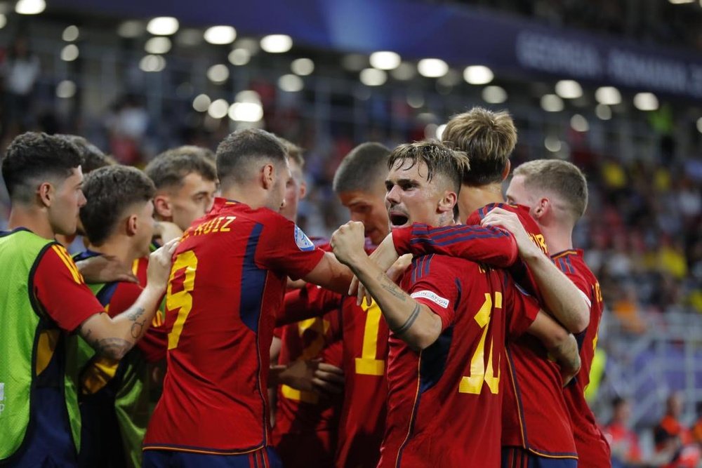 España venció por 0-3 a Rumanía. EFE