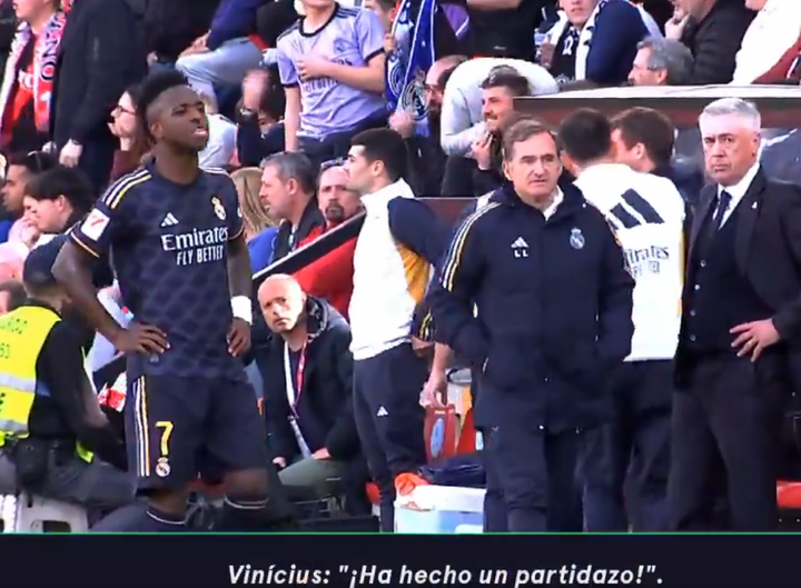 Vinicius explotó ante la permisividad de Muñiz Ruiz: 