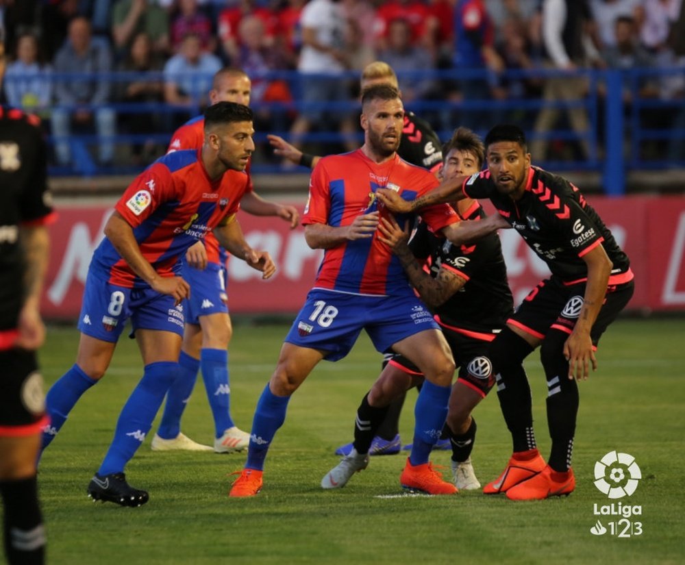 El Tenerife afronta el derbi con muchas ganas. LaLiga