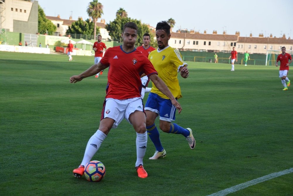 Buena victoria del conjunto gaditano. CAOsasuna