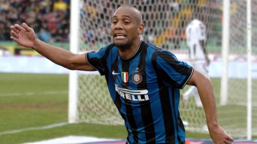 Maicon to play in Italian fourth division. AFP
