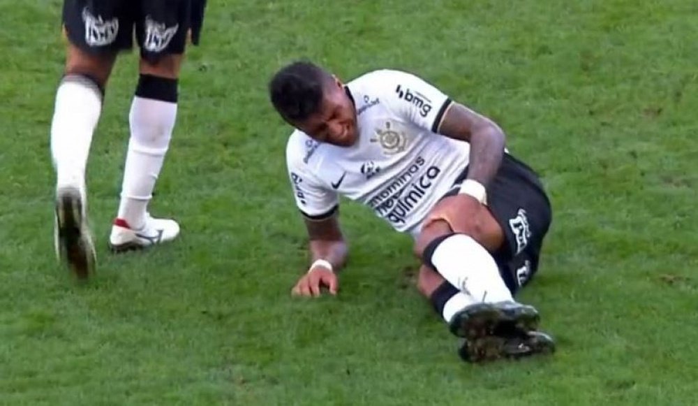 Paulinho, baja para lo que resta de temporada. Captura/Premiere
