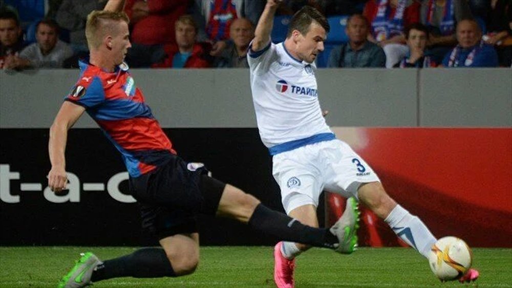 Imagen del duelo entre el Dinamo Minsk y el Viktoria Plzen. Twitter