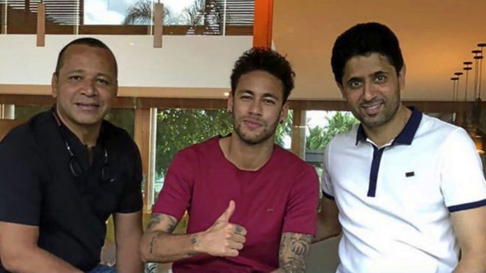 Al Khelaifi viajou para o Brasil. Instagram/NeymarPai