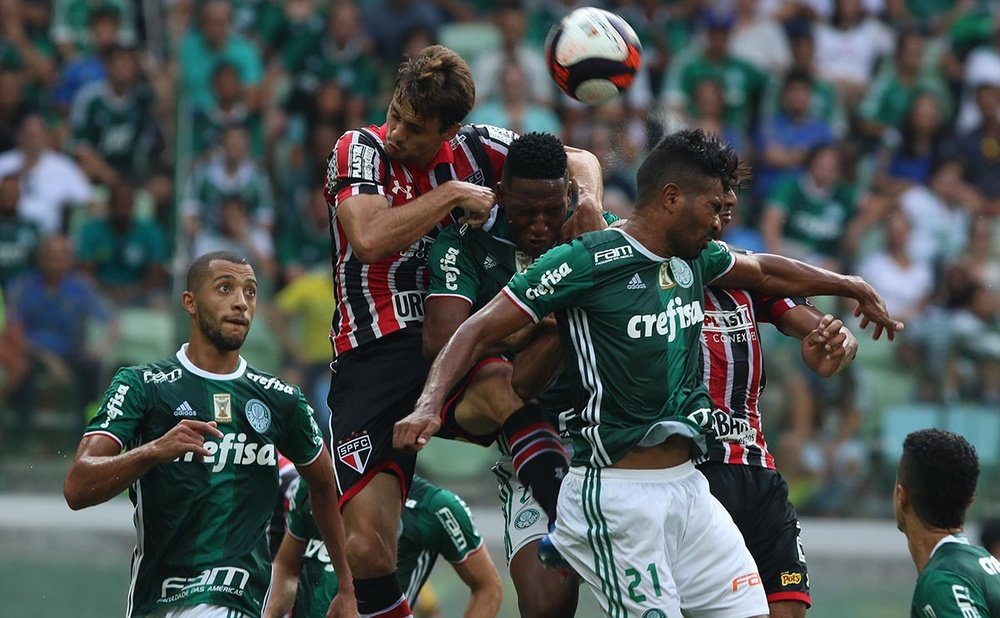 Palmeiras pasó por encima de Sao Paulo. SaoPaulo