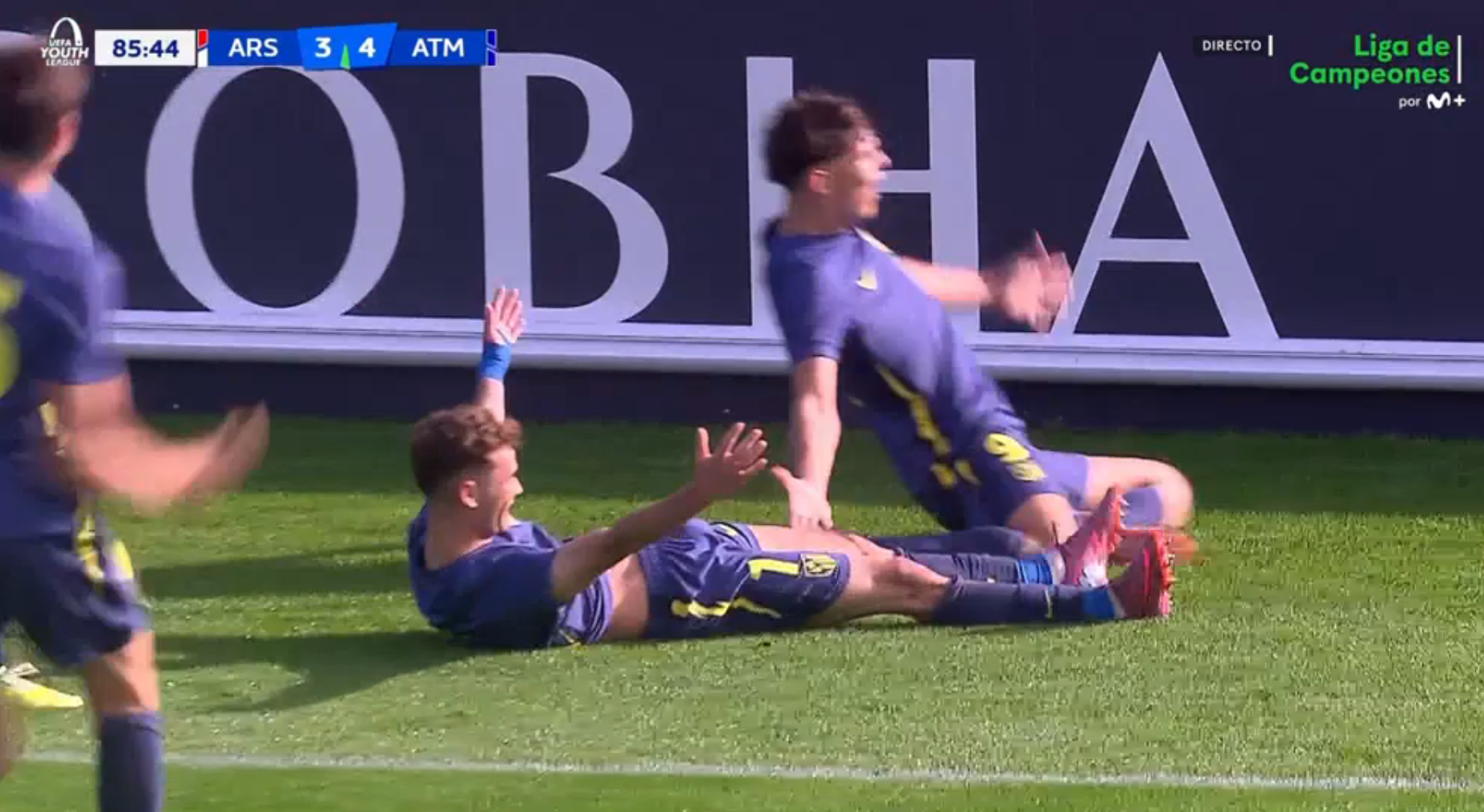 El Atlético de Madrid juvenil consiguió una sufrida y ajustada victoria por 3-4 ante el Arsenal en la tercera jornada de la UEFA Youth League. Jesús Barrios, en el minuto 86, fue el autor del tanto que, a la postre, daría los definitivos tres puntos a los rojiblancos.