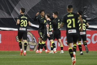 Imagen del gol del Choco Lozano para el 0-1 del Almería ante el Rayo. EFE