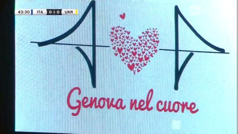 'Genova nel cuore' rezaba el videomarcador. Captura/Rai