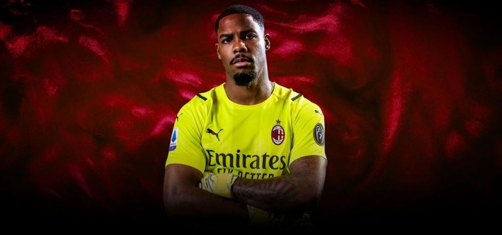 Mike Maignan é o novo goleiro do Milan. ACMilan