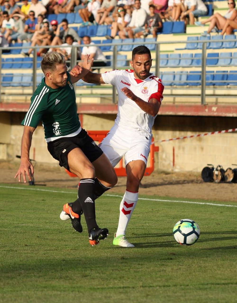 Imagen del partido de pretemporada entre la Cultural Leonesa y el Oviedo. CYDLeonesa