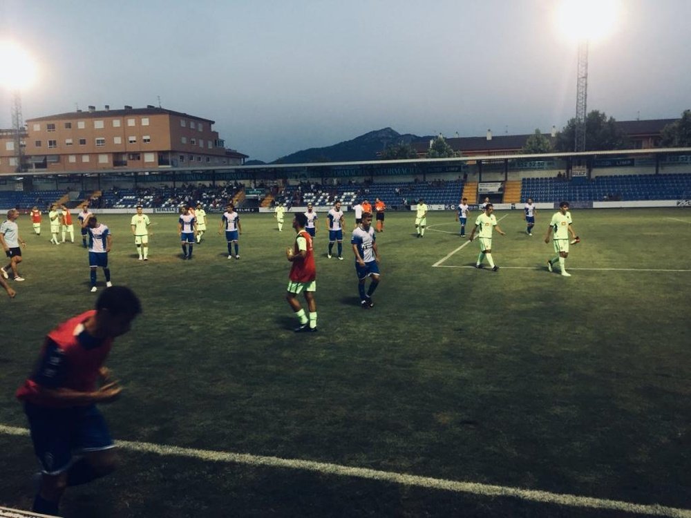 Alcoyano y Elche empataron a dos al término de los 90 minutos. Twitter/CDAlcoyano