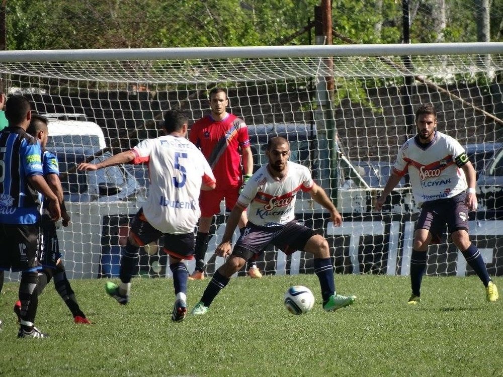 Imagen del partido entre Almagro y Armenio. Deportivoarmenio