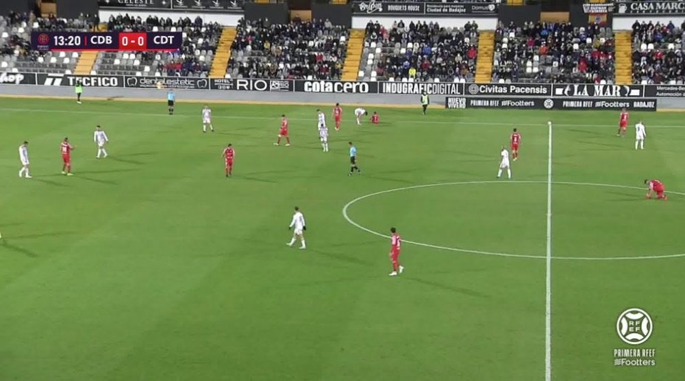 El Badajoz venció 2-1 al Tudelano. Captura/Footters