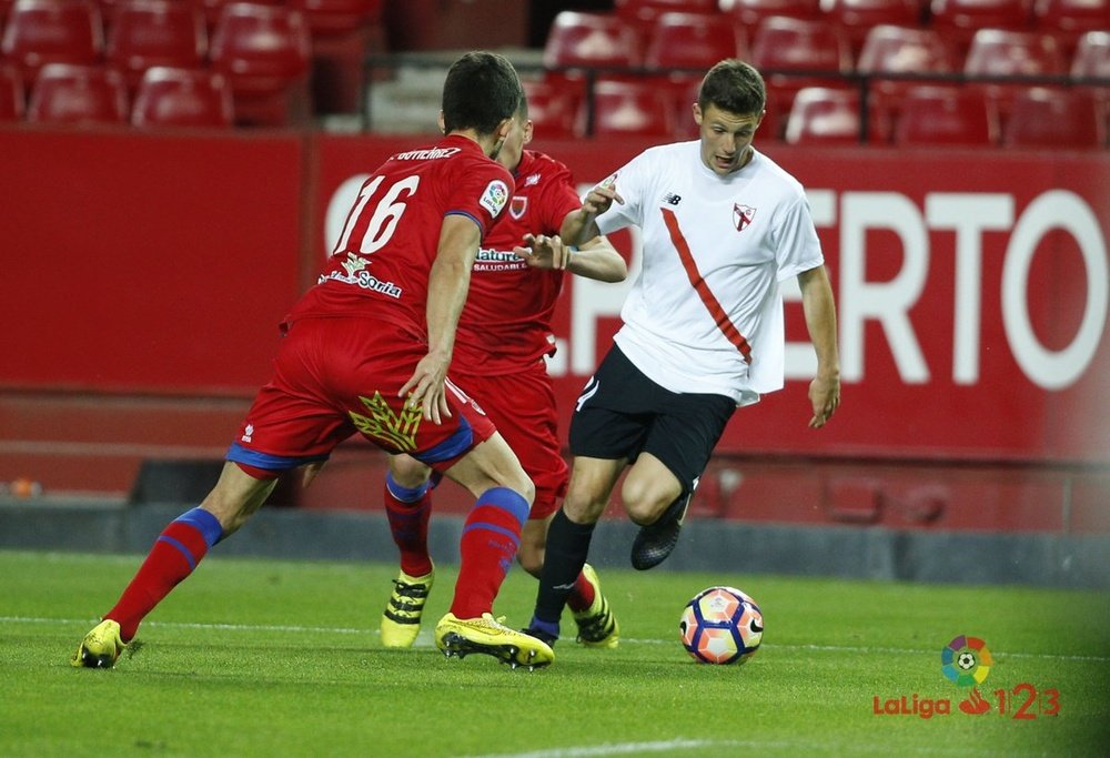 El Sevilla Atlético se estrena oficialmente ante los suyos esta temporada. LaLiga